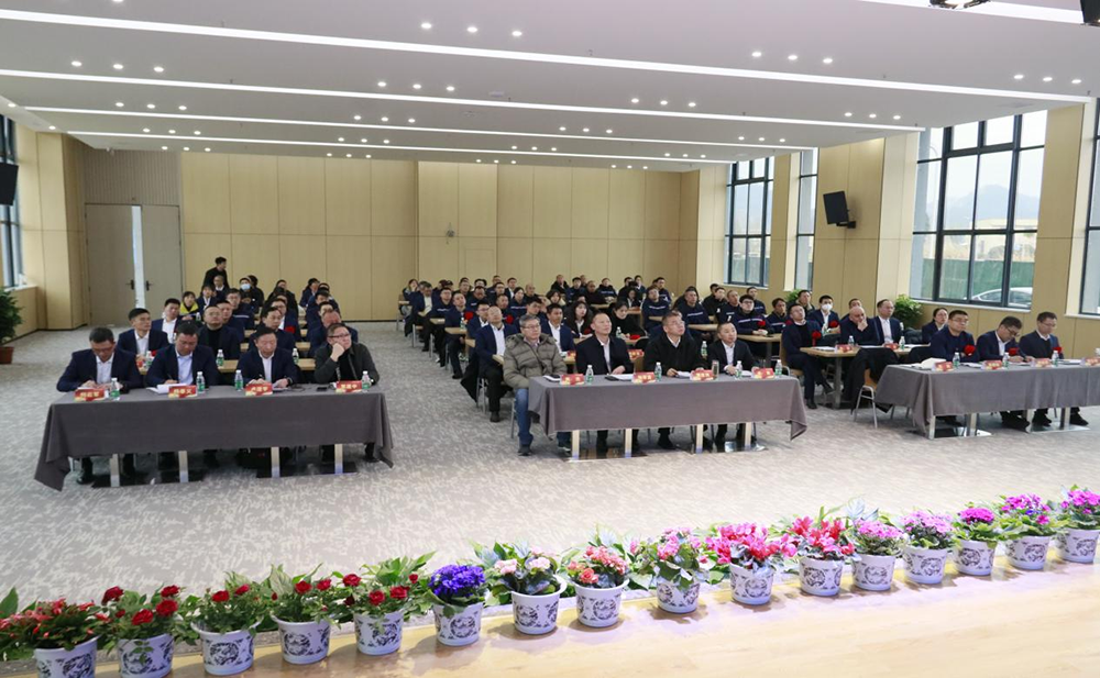 精益智造,創(chuàng)新破圈 | 四川天馬2024年創(chuàng)新發(fā)展工作會(huì)議成功召開(圖2) 精益智造,創(chuàng)新破圈 | 四川天馬2024年創(chuàng)新發(fā)展工作會(huì)議成功召開(圖2)